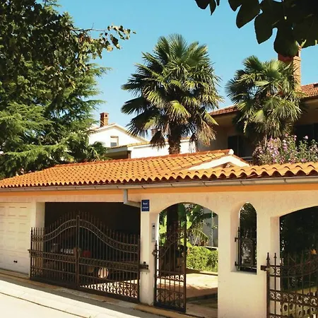 With 2 Bedrooms In Fazana, With Furnished Terrace And Wifi * Pula
